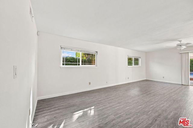 18744 Vintage Street, Northridge (los Angeles), CA 91324