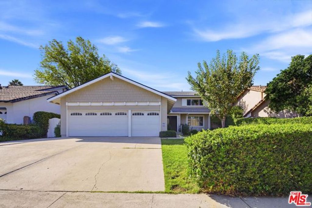 18744 Vintage Street, Northridge (los Angeles), CA 91324