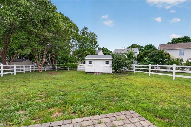 1905 Clifton Bridge DR, Virginia Beach, VA 23456