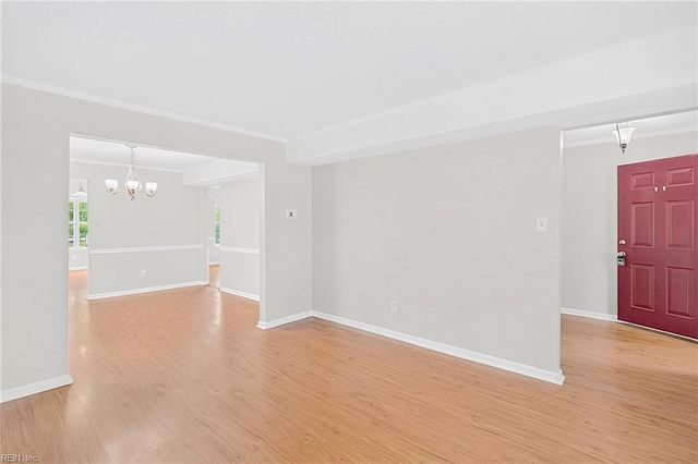 1905 Clifton Bridge DR, Virginia Beach, VA 23456