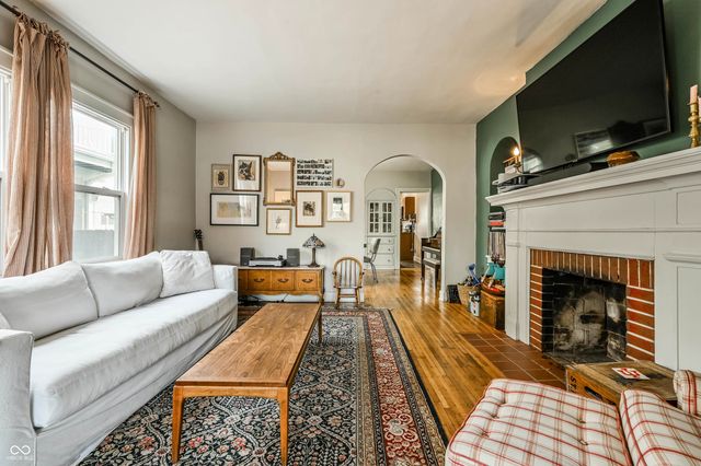 4211 N Park Avenue, Indianapolis, IN 46205