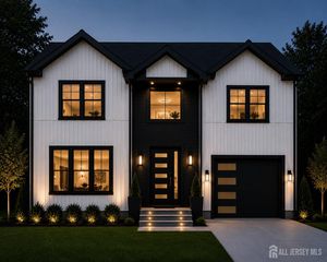 14 south hill Road, Colonia, NJ 07067