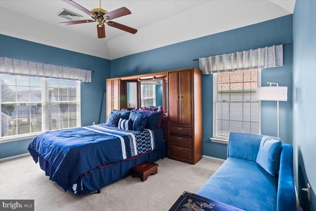 1805 RISSER LN, Lancaster, PA 17601