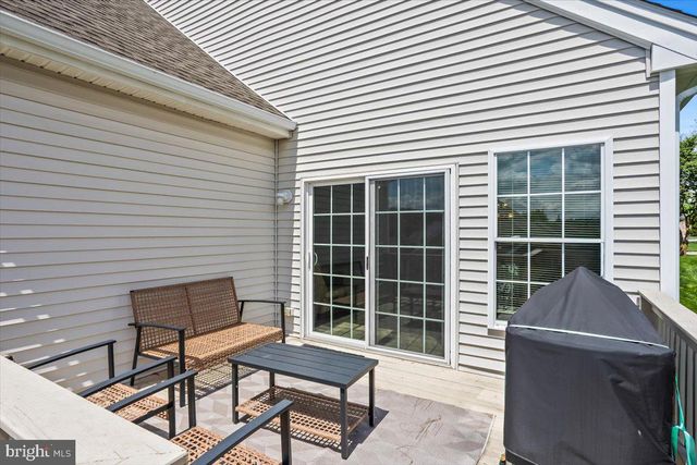 1805 RISSER LN, Lancaster, PA 17601