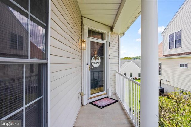 1805 RISSER LN, Lancaster, PA 17601