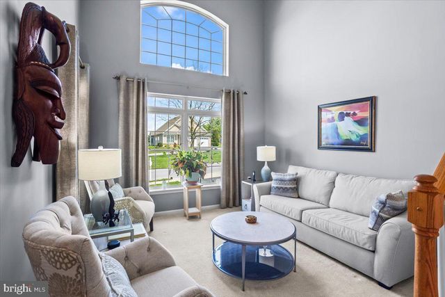 1805 RISSER LN, Lancaster, PA 17601