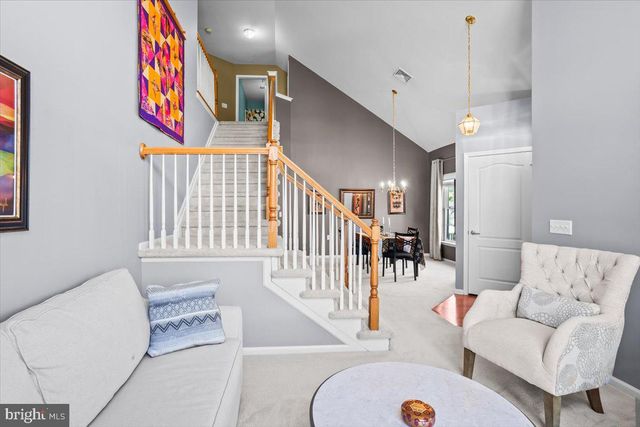 1805 RISSER LN, Lancaster, PA 17601