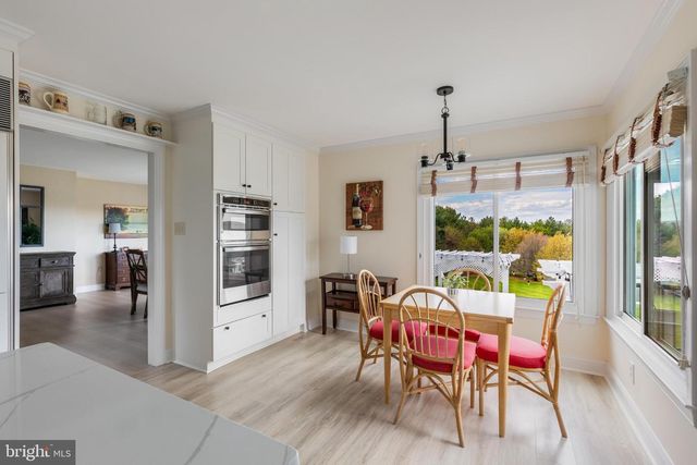 35571 SUFFOLK LN, Hillsboro, VA 20132