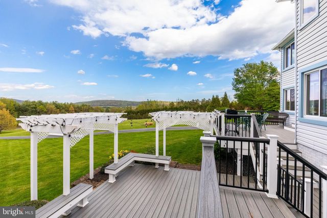 35571 SUFFOLK LN, Hillsboro, VA 20132