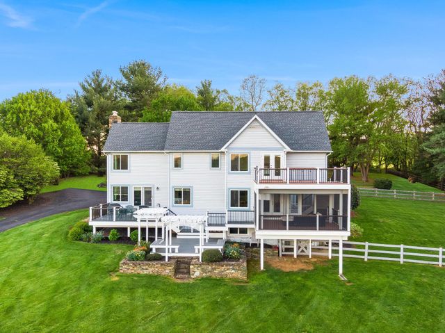 35571 SUFFOLK LN, Hillsboro, VA 20132