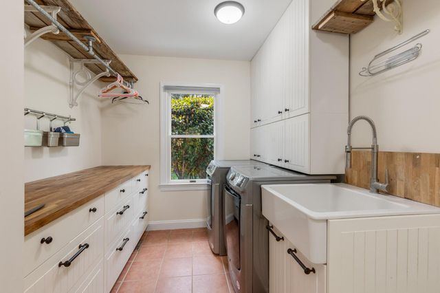 35571 SUFFOLK LN, Hillsboro, VA 20132