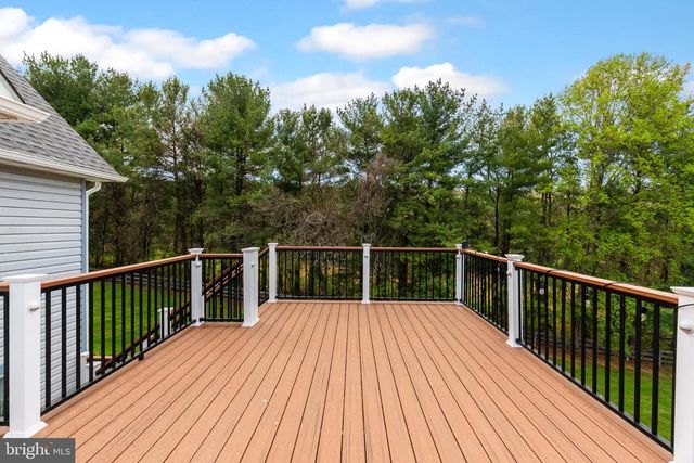 35571 SUFFOLK LN, Hillsboro, VA 20132