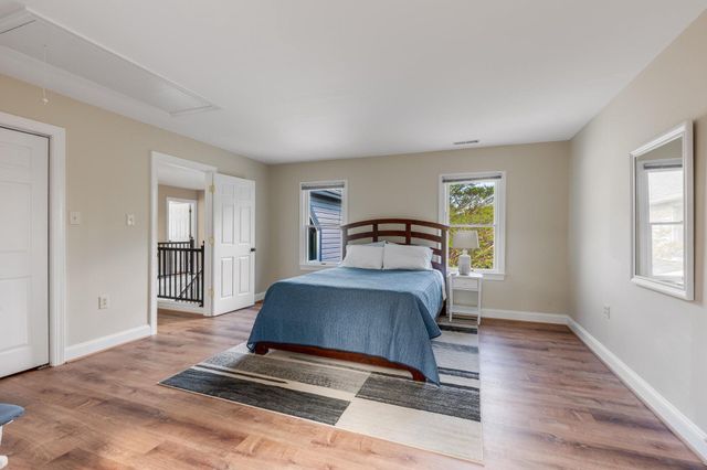 35571 SUFFOLK LN, Hillsboro, VA 20132