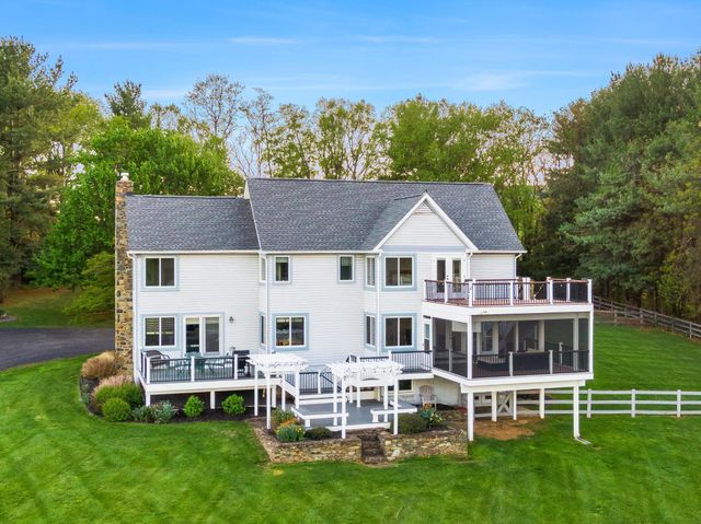 35571 SUFFOLK LN, Hillsboro, VA 20132