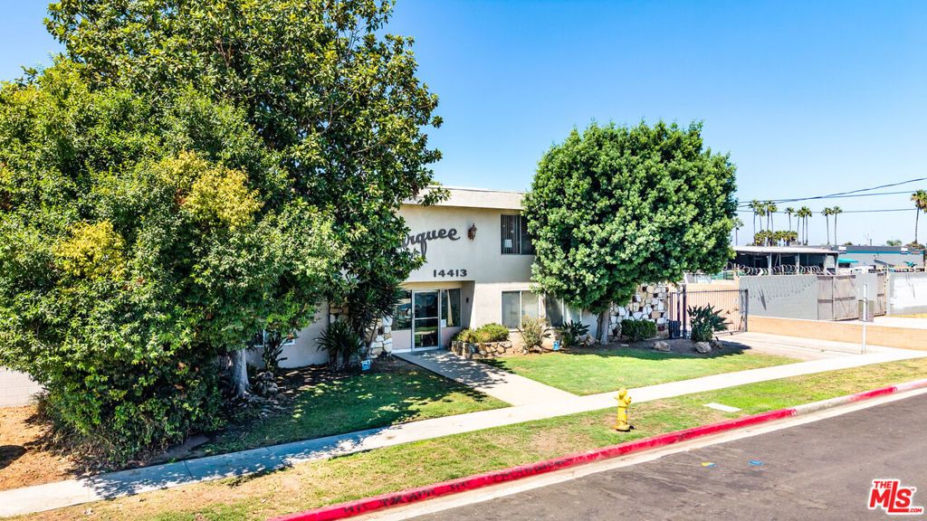 14413 S Berendo Avenue, Gardena, CA 90247 — photo 2
