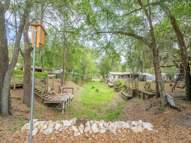 21220 E HIGHWAY 316, Fort Mc Coy, FL 32134