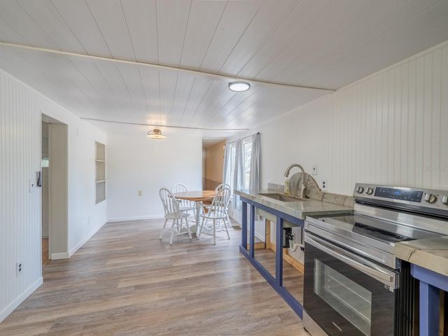 21220 E HIGHWAY 316, Fort Mc Coy, FL 32134