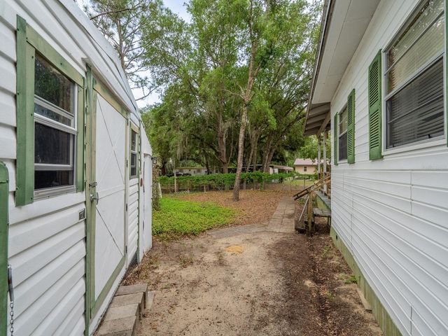 21220 E HIGHWAY 316, Fort Mc Coy, FL 32134