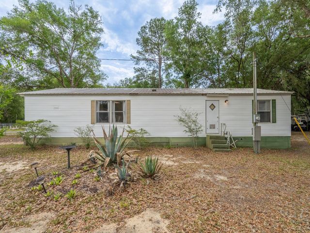 21220 E HIGHWAY 316, Fort Mc Coy, FL 32134