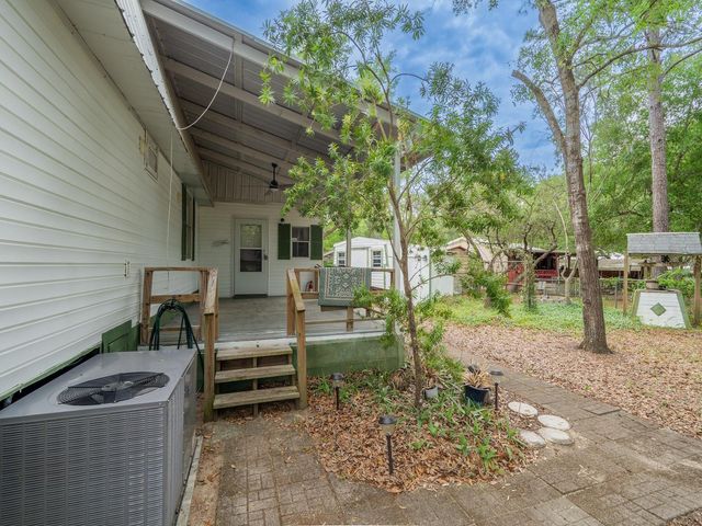 21220 E HIGHWAY 316, Fort Mc Coy, FL 32134