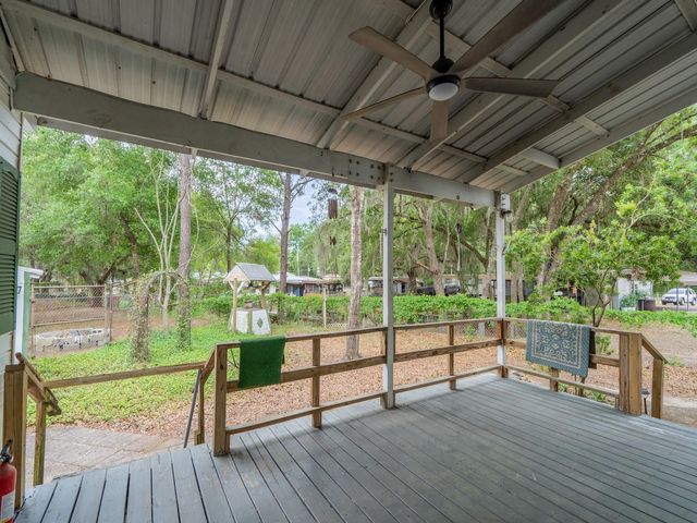 21220 E HIGHWAY 316, Fort Mc Coy, FL 32134