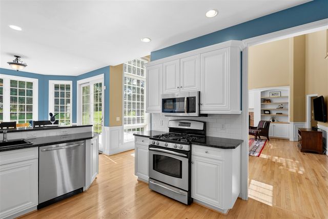 6815 Oleander Lane, Portage, MI 49024