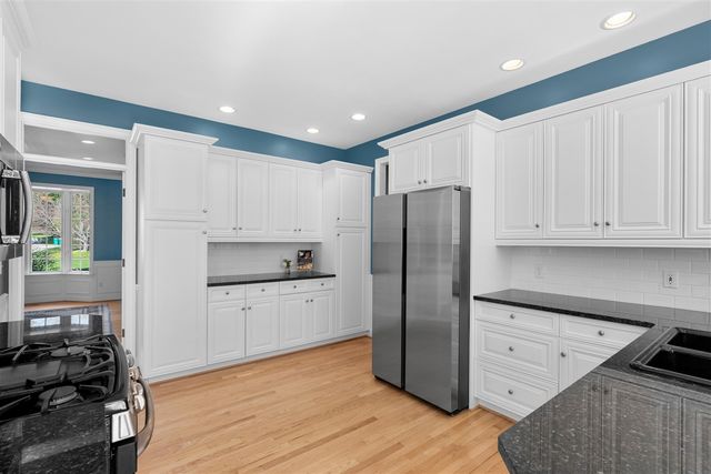 6815 Oleander Lane, Portage, MI 49024