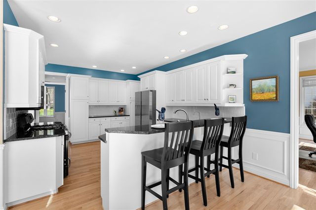 6815 Oleander Lane, Portage, MI 49024