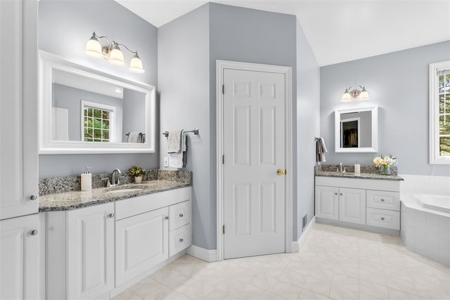 6815 Oleander Lane, Portage, MI 49024