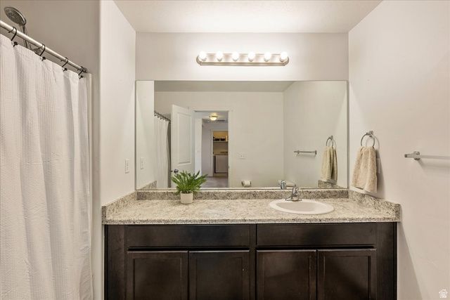 3580 S CLEARWATER WAY, Syracuse, UT 84075