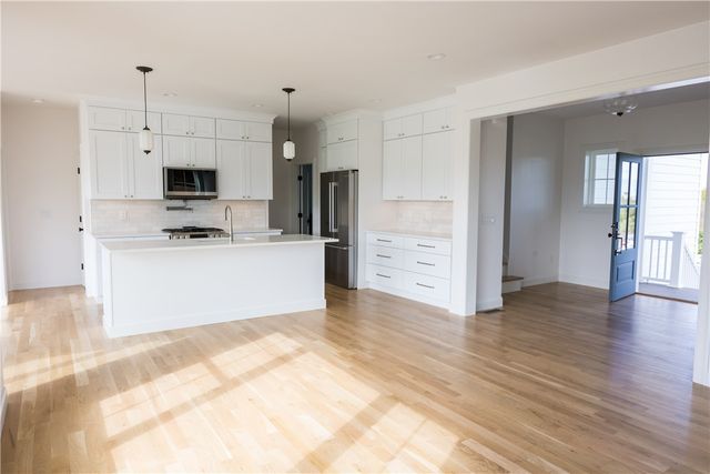 0 Revolution Way, Portsmouth, RI 02871