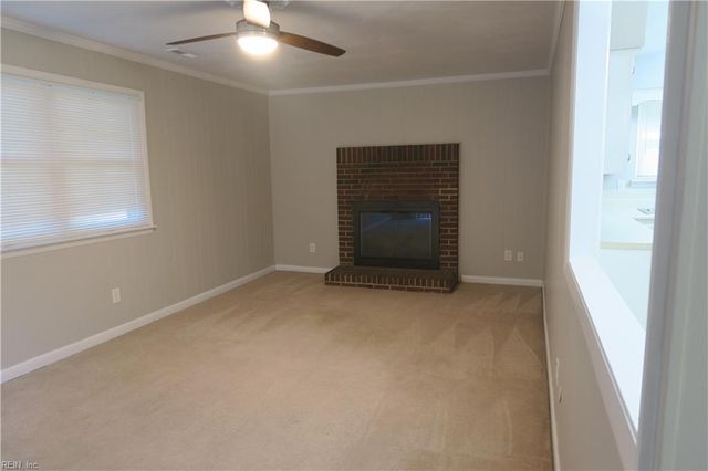 517 Norman LN, Virginia Beach, VA 23452