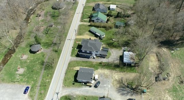 419 E Main St, Red Boiling Springs, TN 37150