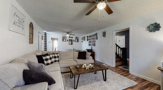 419 E Main St, Red Boiling Springs, TN 37150