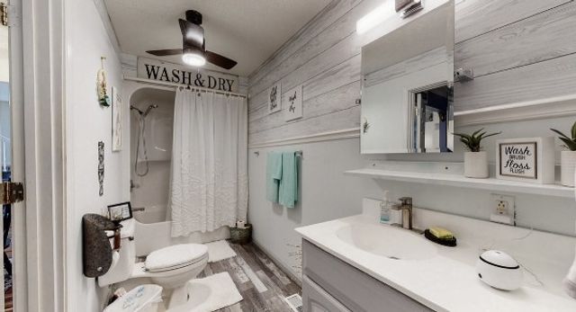 419 E Main St, Red Boiling Springs, TN 37150