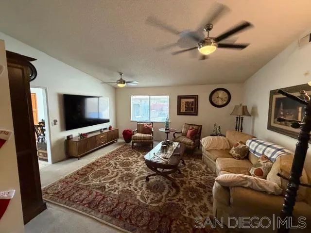 678 Mesquite, Imperial, CA 92251