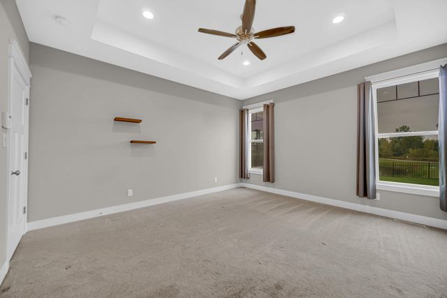 2502 Stirling Drive, Valparaiso, IN 46383