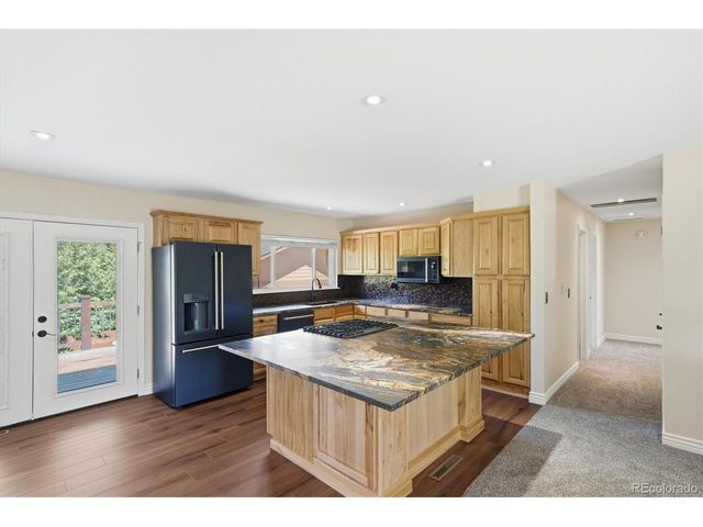 7753 Saulsbury St, Arvada, CO 80003