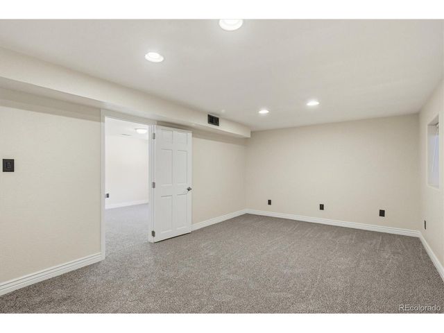7753 Saulsbury St, Arvada, CO 80003