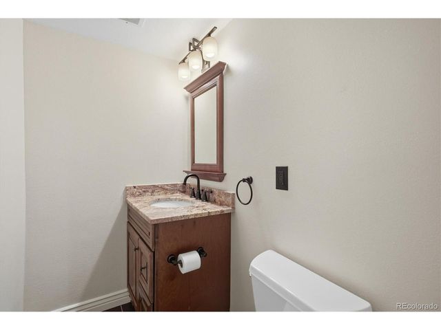 7753 Saulsbury St, Arvada, CO 80003