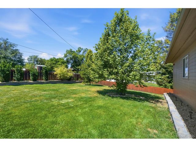 7753 Saulsbury St, Arvada, CO 80003