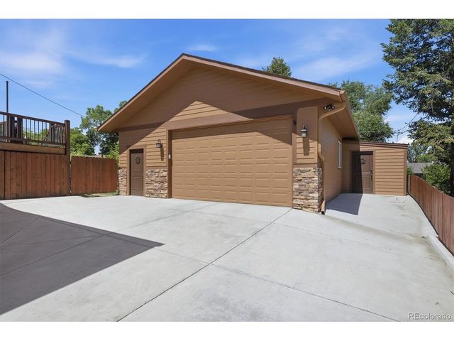 7753 Saulsbury St, Arvada, CO 80003