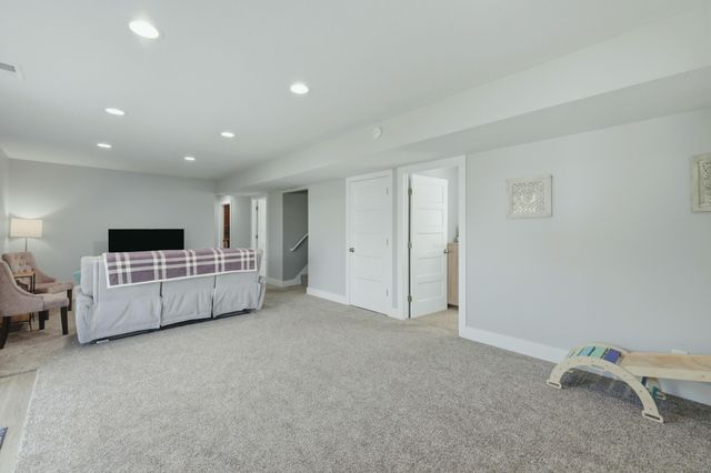 10536 Rockfield Road, Allendale, MI 49401
