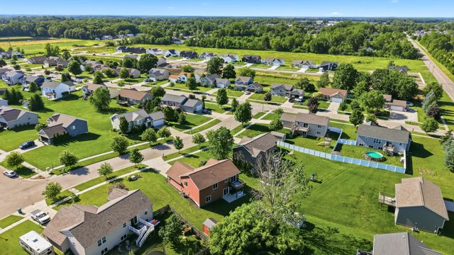 10536 Rockfield Road, Allendale, MI 49401