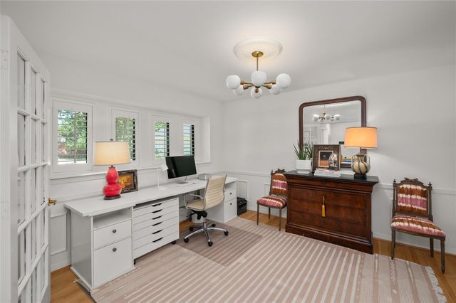 7815 Fairdale Lane, Houston, TX 77063