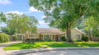 7815 Fairdale Lane, Houston, TX 77063