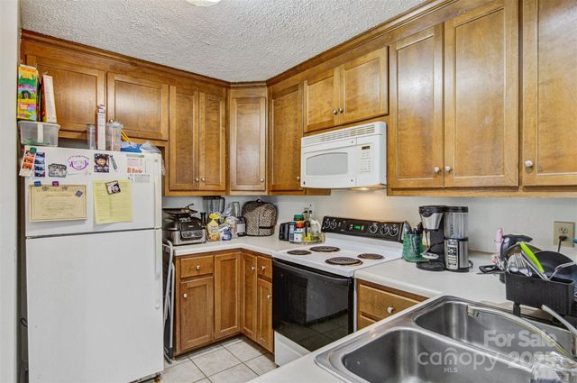 800 Meadowview Drive Unit #2, Boone, NC 28607