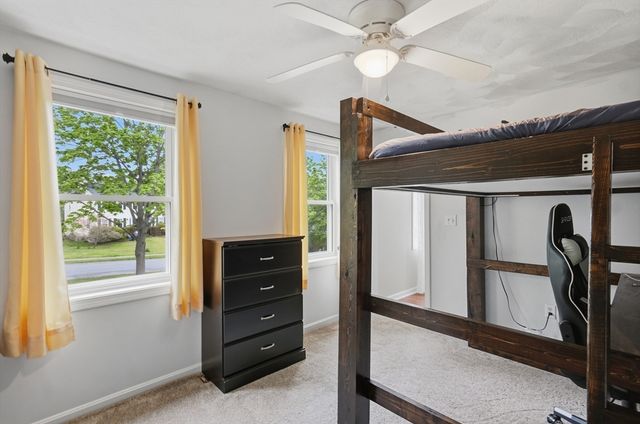 17 Unicorn Circle, Amesbury, MA 01913