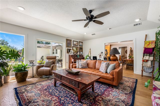404 NW H Street, Bentonville, AR 72712