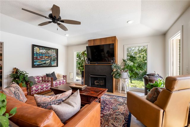 404 NW H Street, Bentonville, AR 72712